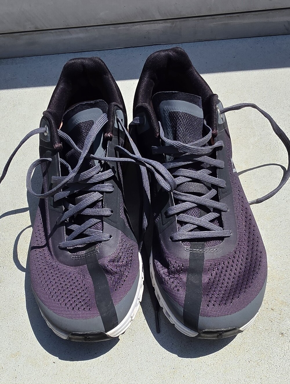 On Cloudflow Women's Running Shoes in the Rock/Rose Colorway